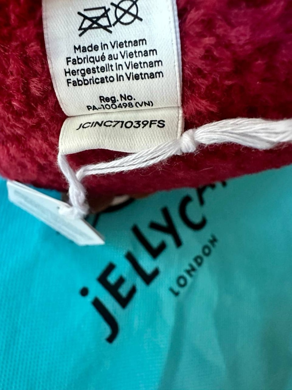 Jellycat BNWT Cheri Cake - Picture 4 of 5